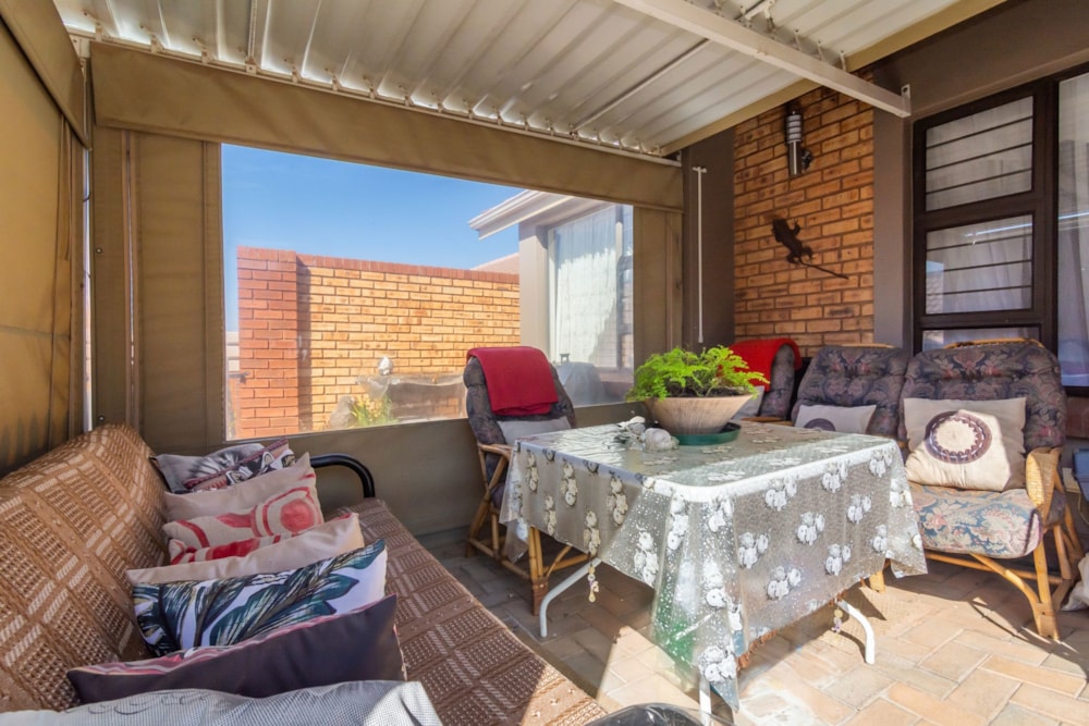 Garden retirement home sold in Featherbrooke Hills Retirement Village - 1KR1666342 Garden retirement home sold in Featherbrooke Hills Retirement Village - 1KR1666342