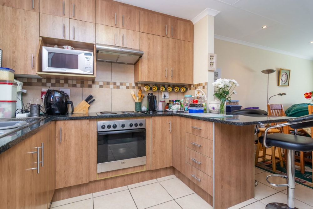 Garden retirement home sold in Featherbrooke Hills Retirement Village - 1KR1666342 Garden retirement home sold in Featherbrooke Hills Retirement Village - 1KR1666342