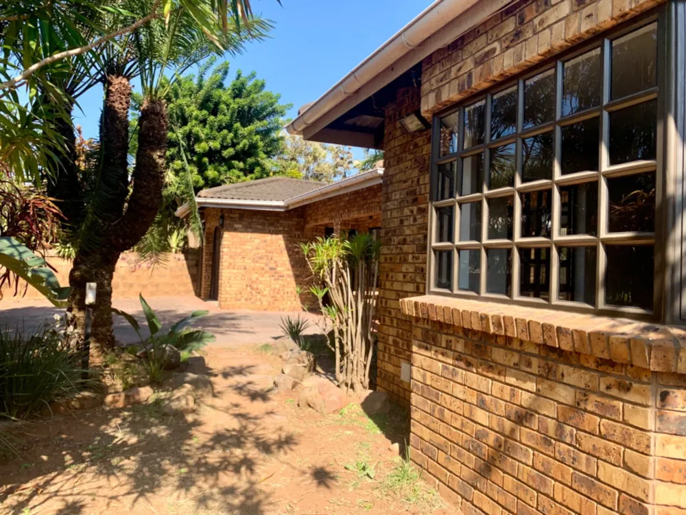 House let in Sunningdale, uMhlanga - 1ND1736392 House let in Sunningdale, uMhlanga - 1ND1736392