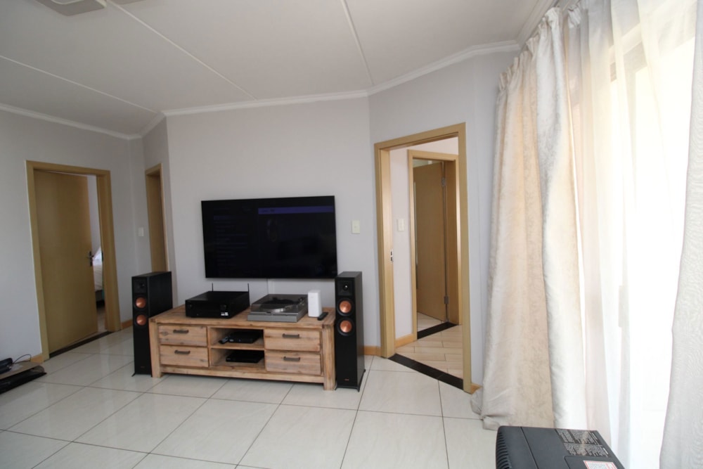 Apartment for sale in Summerset - MR1667461