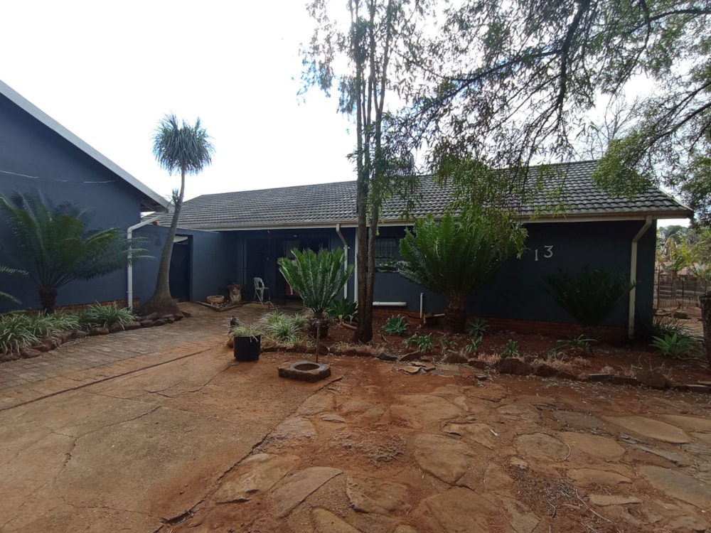House for sale in Signal Hill, Newcastle - 1NW1740886