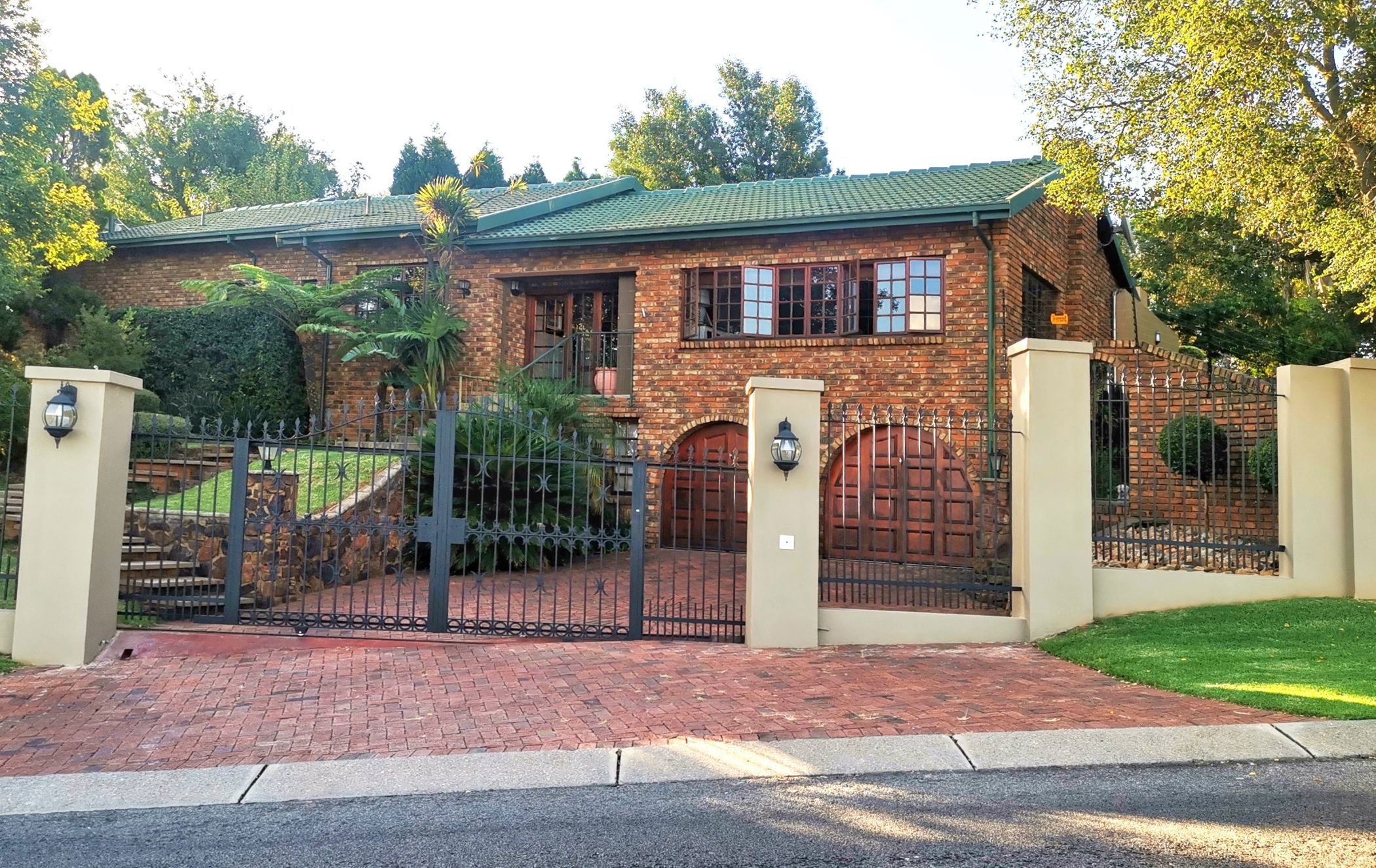 House for sale in Moreleta Park - PT1697365