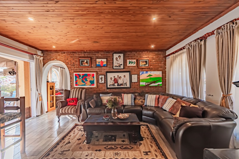 House sold in Garsfontein - PT1663441 House sold in Garsfontein - PT1663441