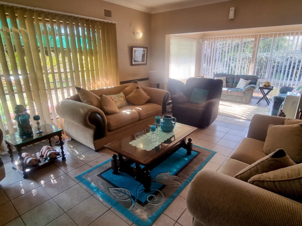 House for sale in Uitsig, Bloemfontein - 1BX1713535 House for sale in Uitsig, Bloemfontein - 1BX1713535