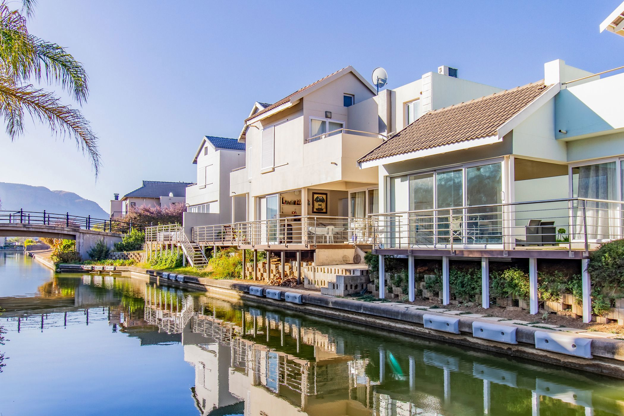 House for sale in The Islands Estate - 1HR1665464