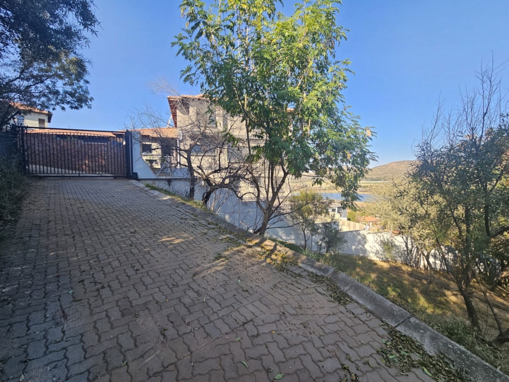 Vacant land for sale in Birdwood - 1HR1664691 Vacant land for sale in Birdwood - 1HR1664691