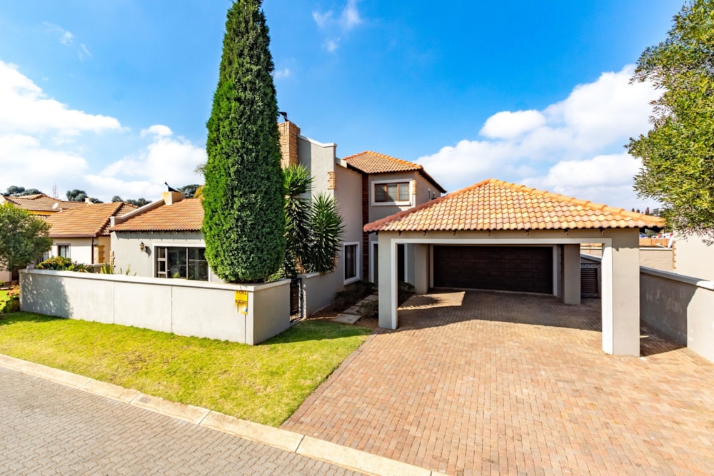 House for sale in Bonaero Park - KTP1700840