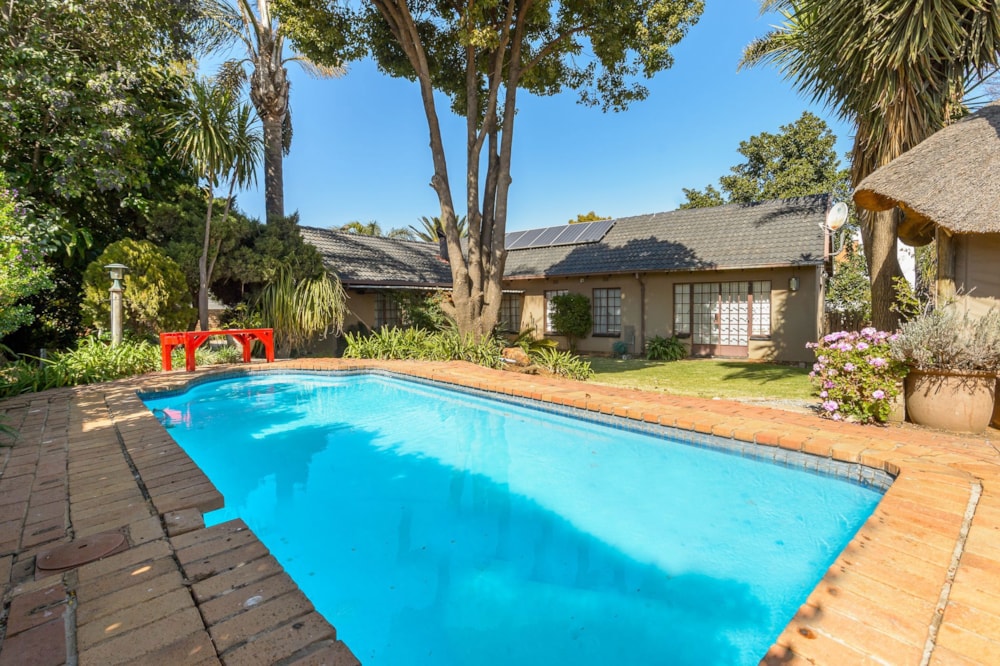 Security estate home sold in Van Riebeeck Park, Kempton Park - KTP1664349 Security estate home sold in Van Riebeeck Park, Kempton Park - KTP1664349