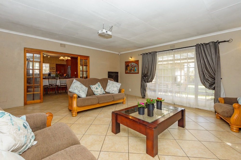 Security estate home sold in Van Riebeeck Park, Kempton Park - KTP1664349 Security estate home sold in Van Riebeeck Park, Kempton Park - KTP1664349