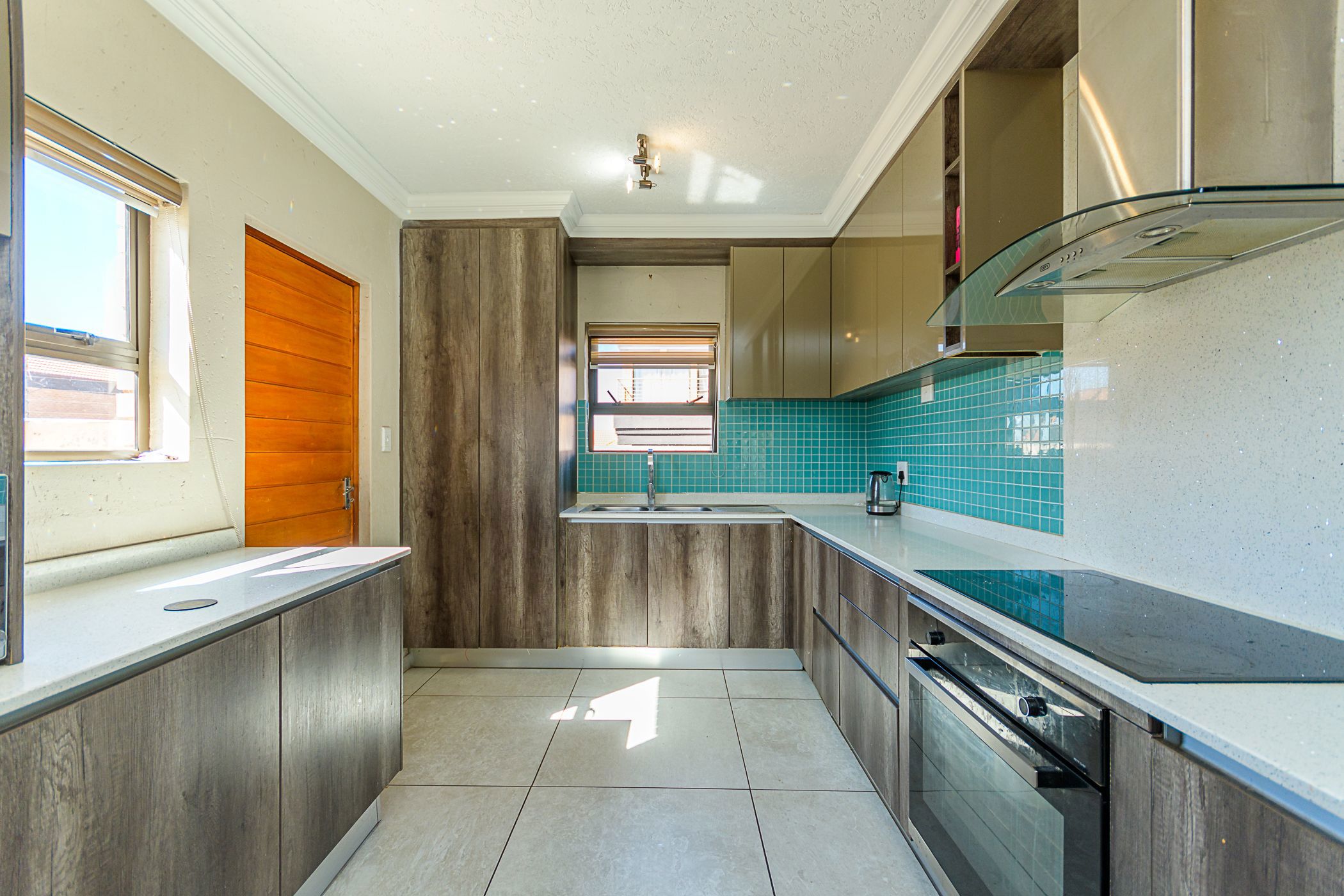 House for sale in Pomona - KTP1669090