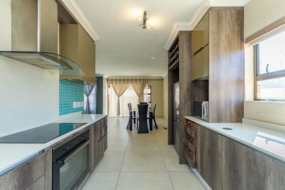 House for sale in Pomona - KTP1669090