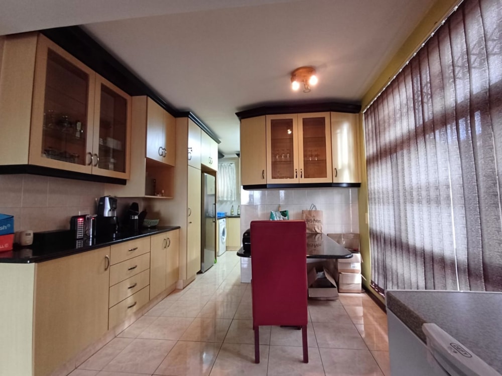 Apartment for sale in Glenwood, Durban - 1DA1664932 Apartment for sale in Glenwood, Durban - 1DA1664932