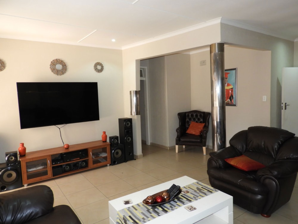 House for sale in Constantia Kloof - RAN1735073