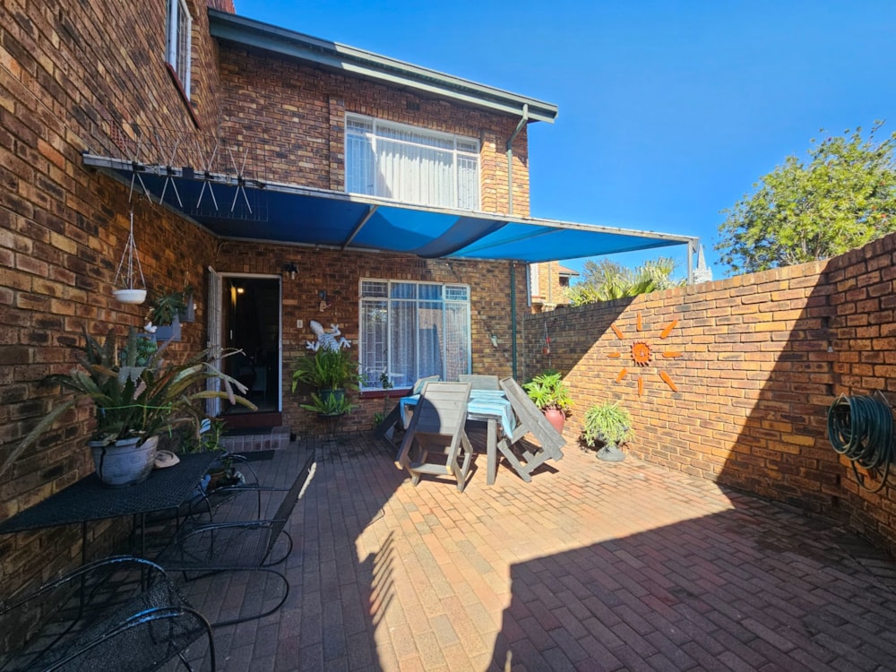 Townhouse for sale in Heidelberg, Gauteng - 1SP1701261