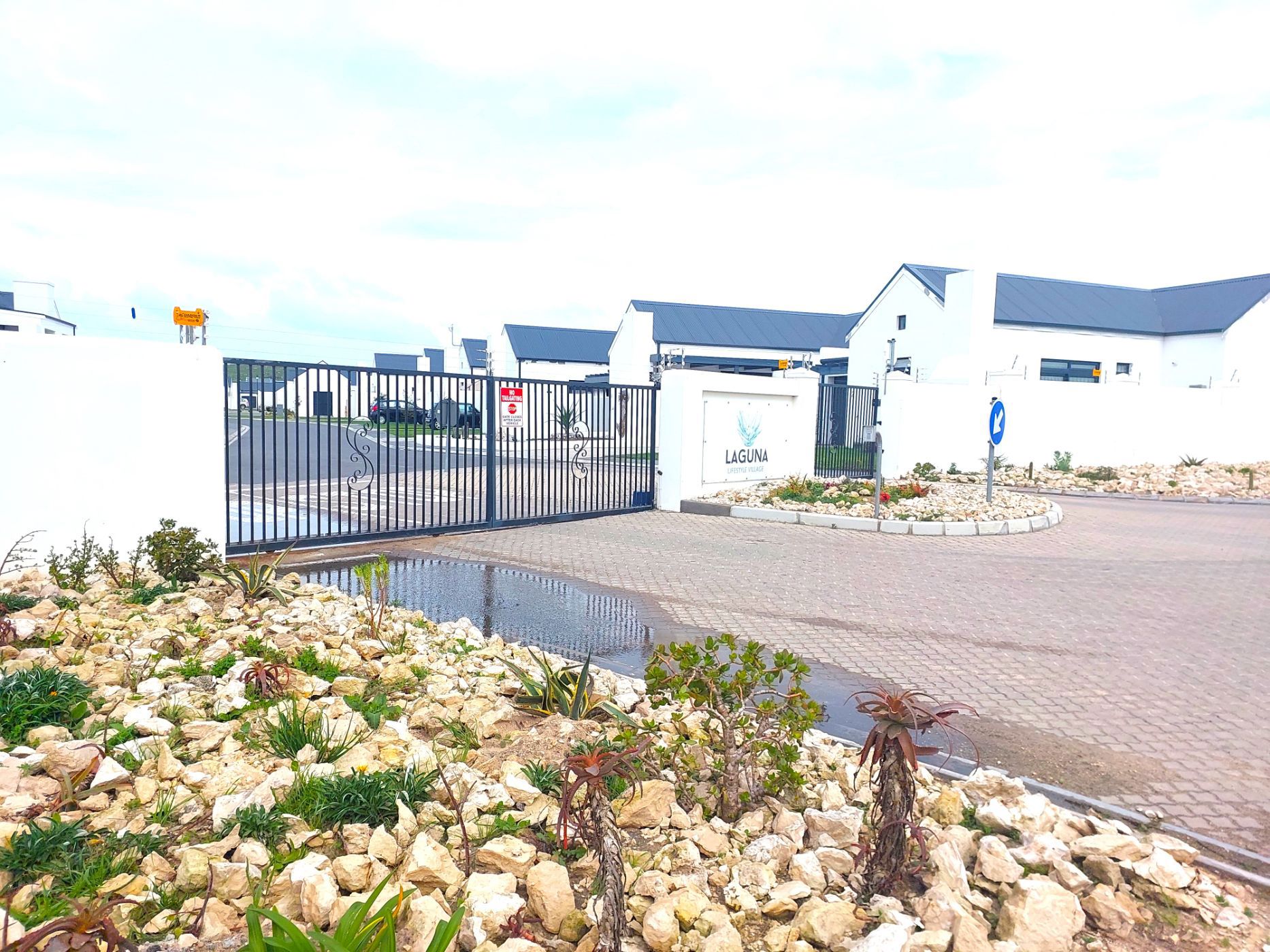 House let in Laguna Sands - LBL1703493