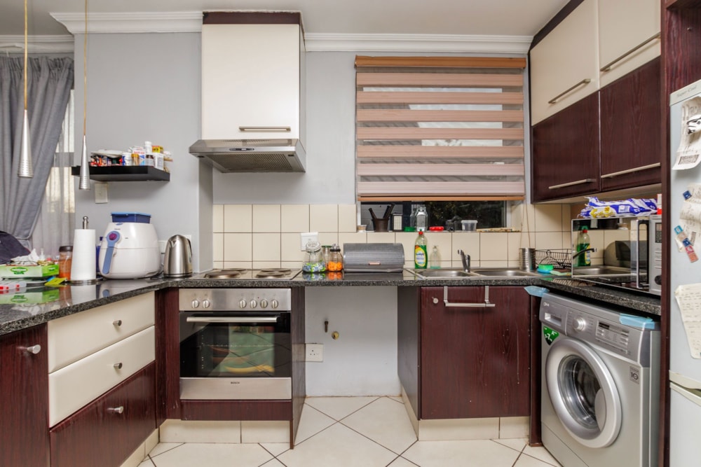 Townhouse sold in North Riding - FW1655523 Townhouse sold in North Riding - FW1655523