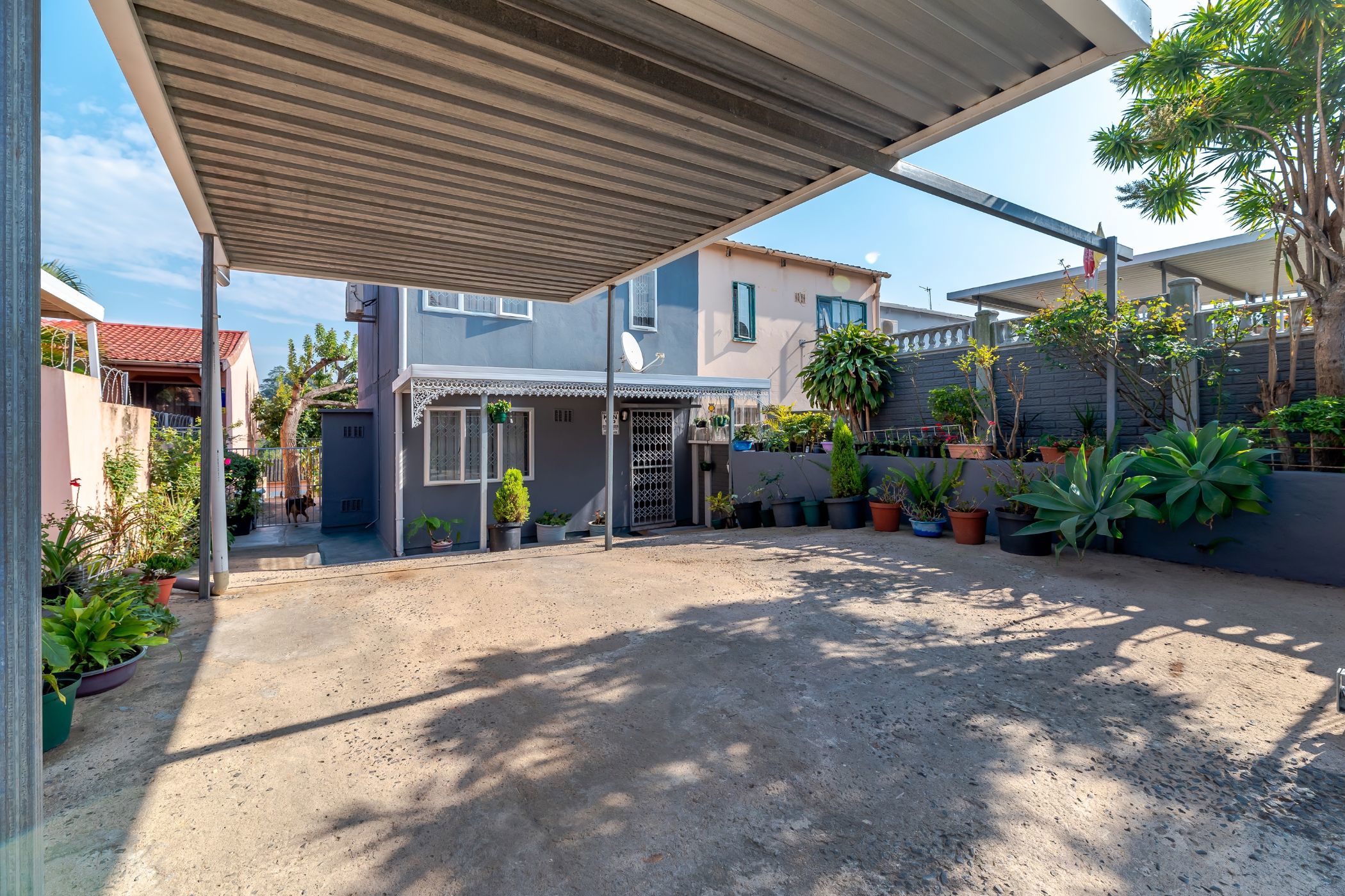 Double-storey house for sale in Northcroft - 1ND1667286