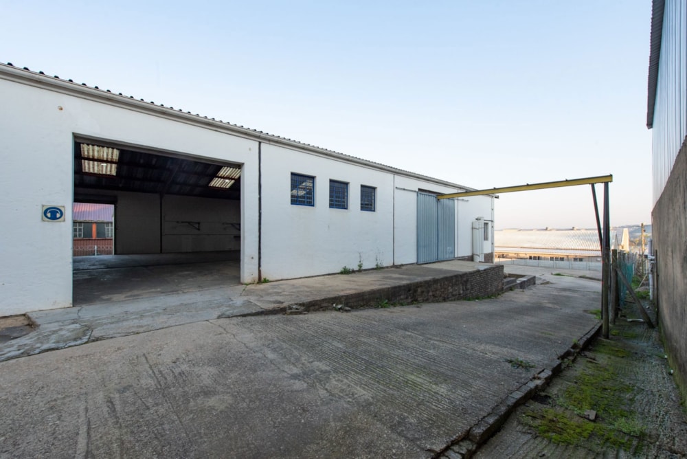 Commercial industrial property let in Knysna Industrial - 1KG1663444 Commercial industrial property let in Knysna Industrial - 1KG1663444