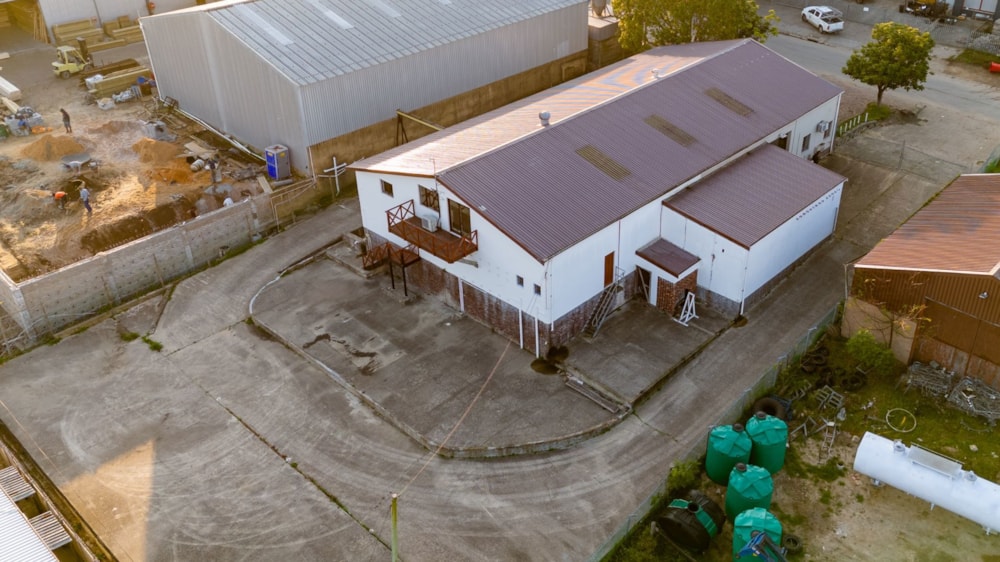 Commercial industrial property let in Knysna Industrial - 1KG1663444 Commercial industrial property let in Knysna Industrial - 1KG1663444