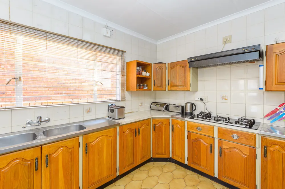 House sold in Lenasia South - 1GV1665626 House sold in Lenasia South - 1GV1665626