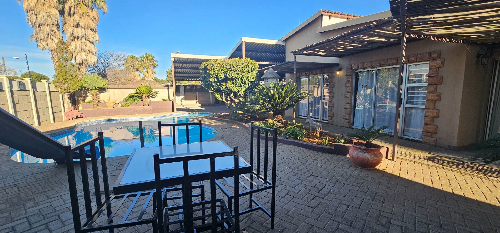 House for sale in Sonlandpark - 1VT1665824