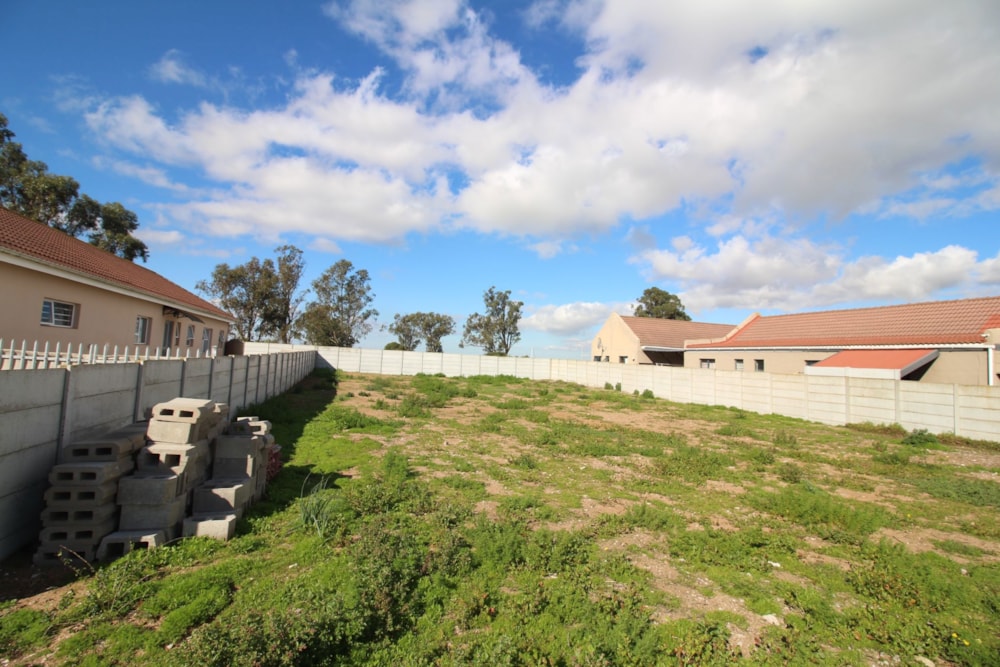 Vacant land for sale in Port Owen - LA1613010