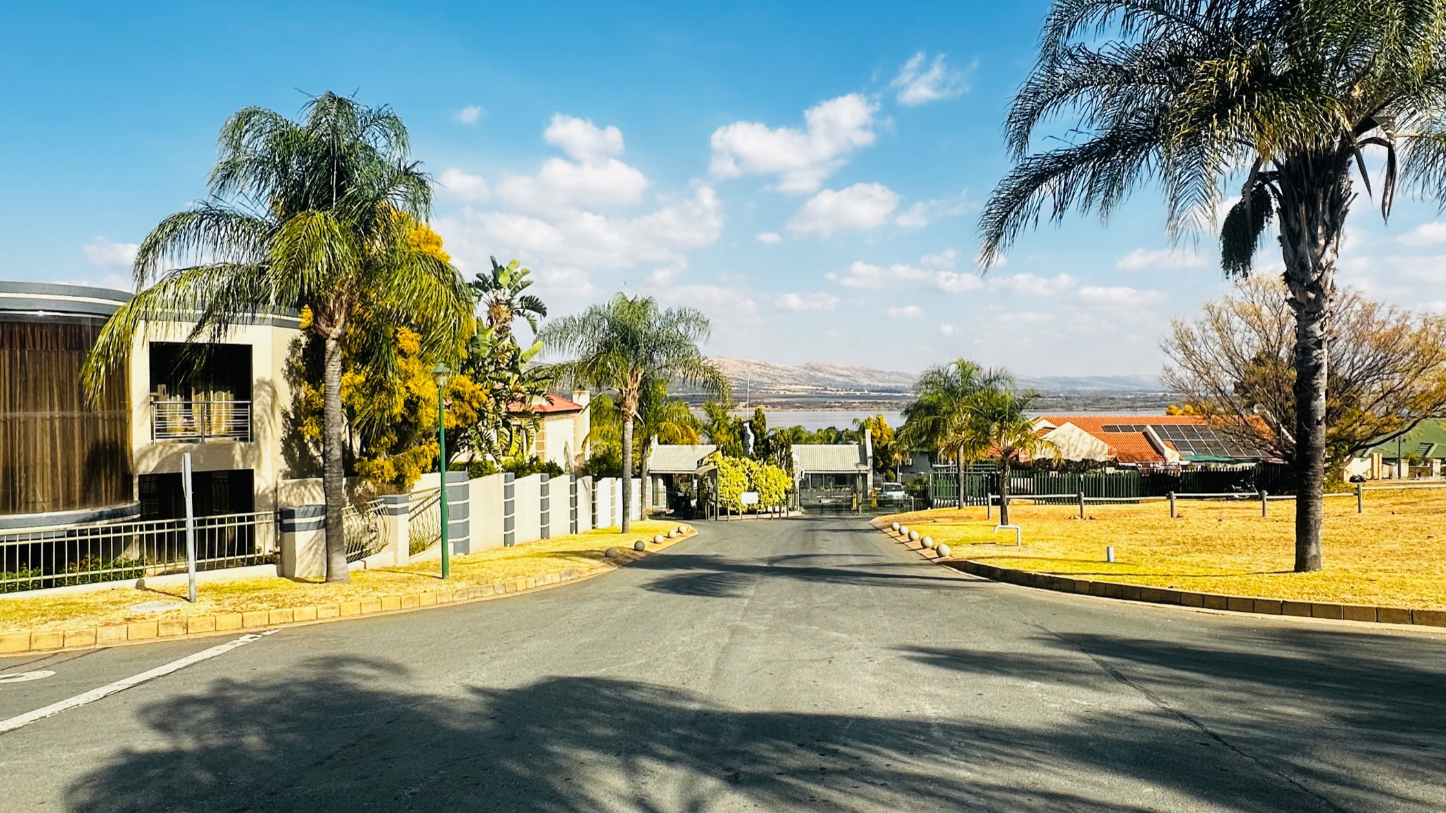 Residential vacant land for sale in Kosmos Ridge - 1HR1663820