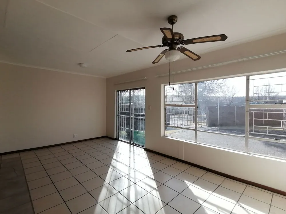 Residential complex for sale in Harrismith - 1BTH1667809 Residential complex for sale in Harrismith - 1BTH1667809