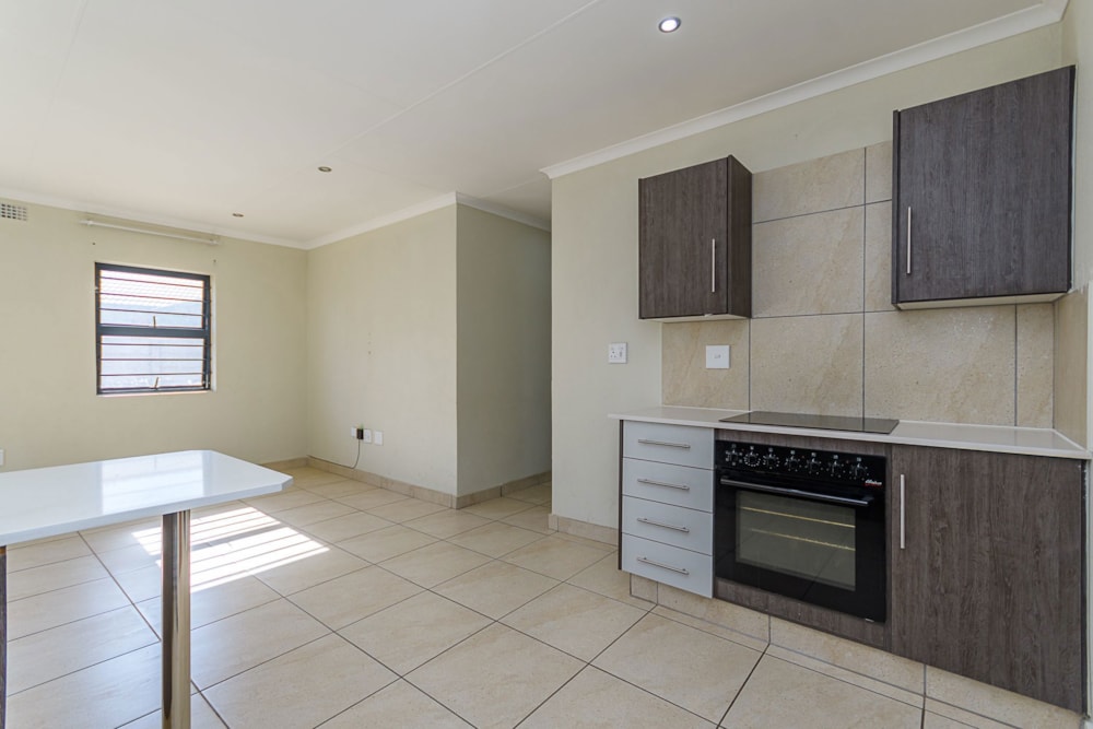 Single-storey house for sale in Albertsdal - 1AB1664886