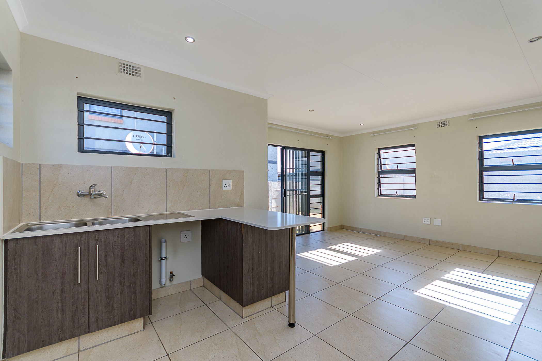 Single-storey house for sale in Albertsdal - 1AB1664886