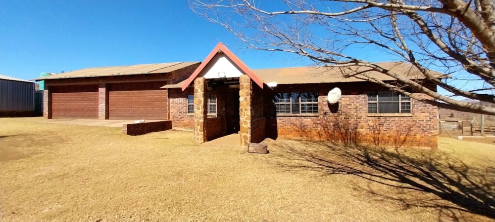 Smallholding for sale in Lydenburg (Mashishing) - 1LY1648072