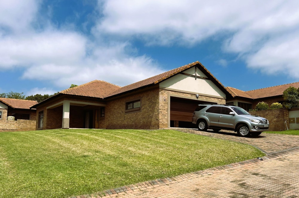 House sold in Bateleur Estate - 1NS1667741