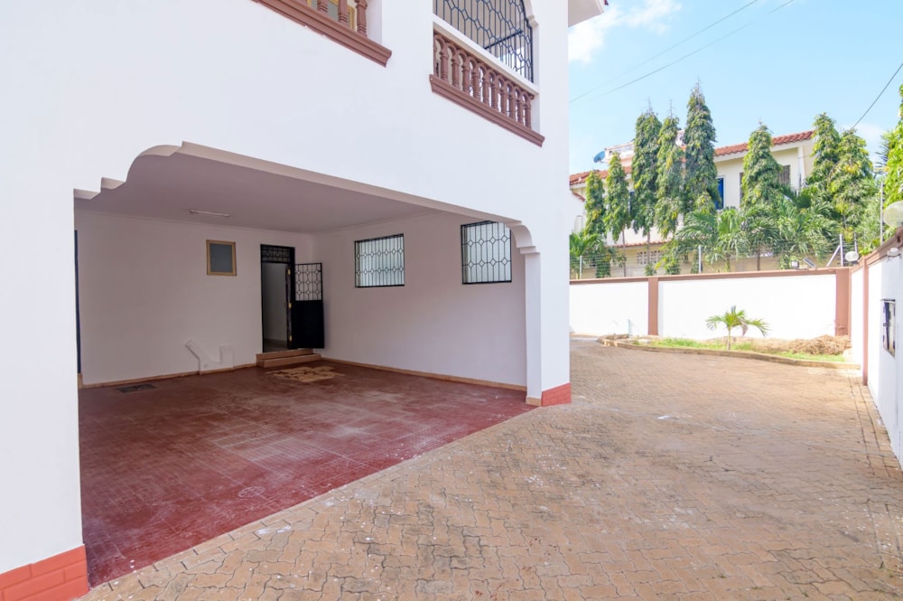 Townhouse for sale in Shanzu, Kenya - 3KE1664651