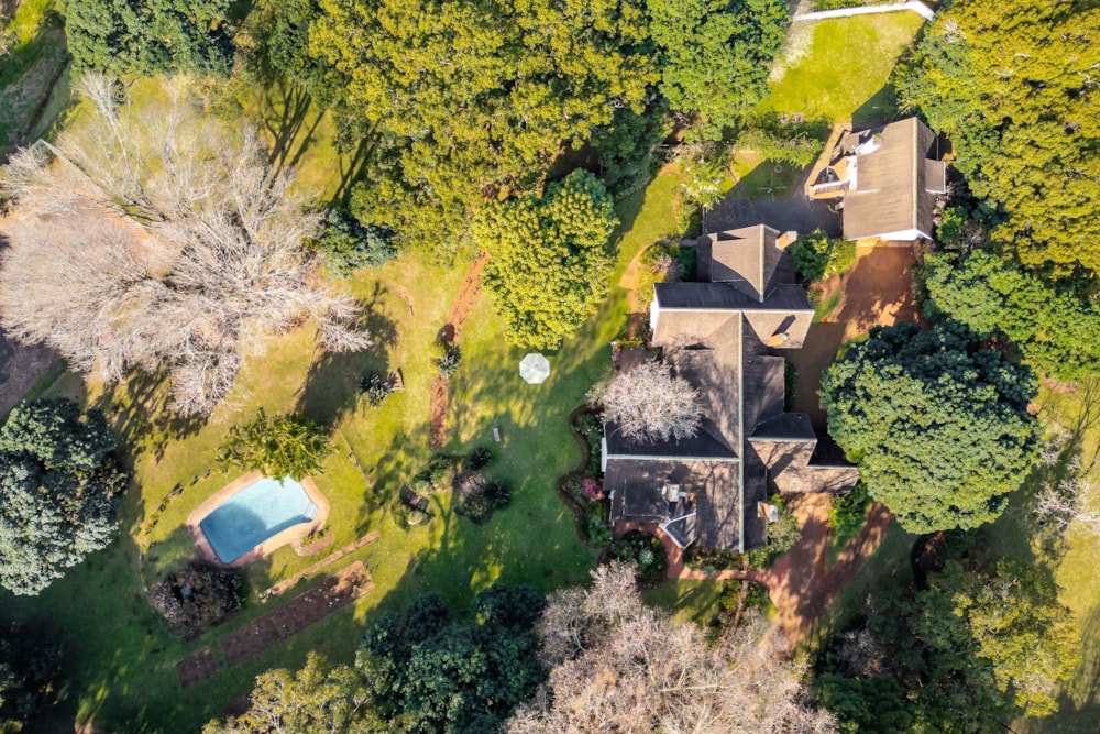 Double-storey house sold in Winston Park - 1KF1664737 Double-storey house sold in Winston Park - 1KF1664737