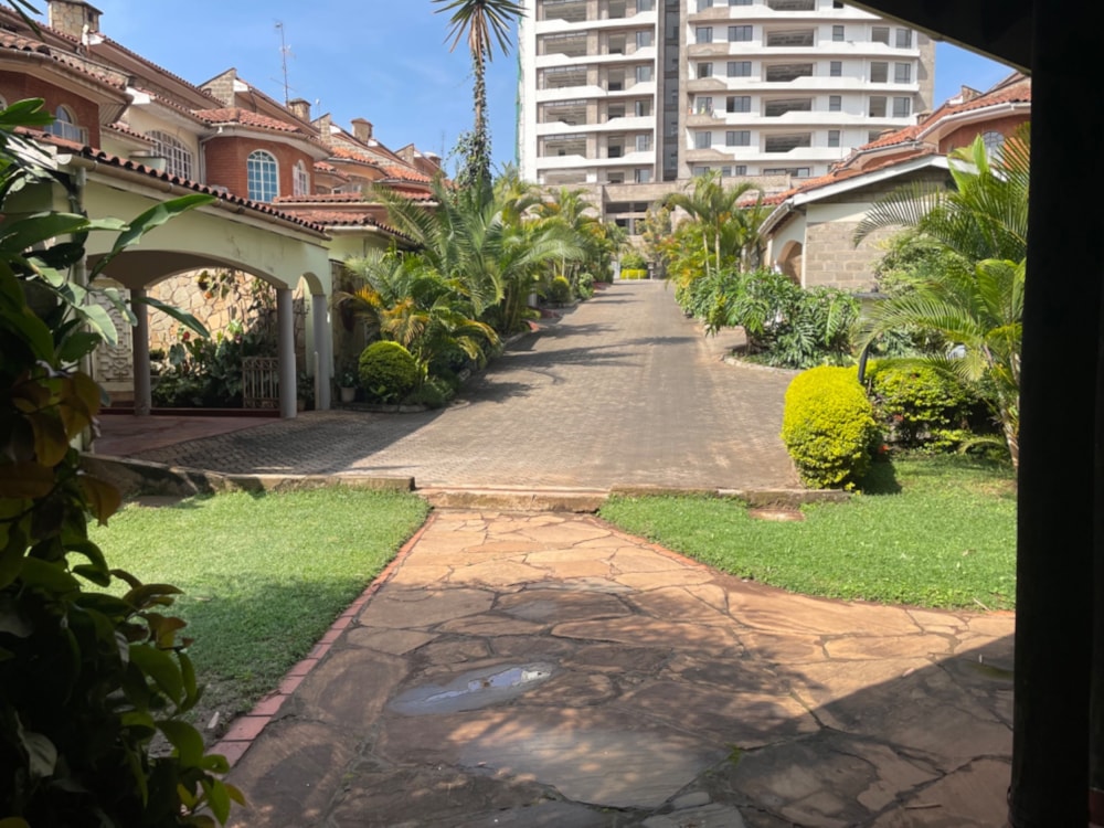 House sold in Riverside, Kenya - 3KE1665901 House sold in Riverside, Kenya - 3KE1665901