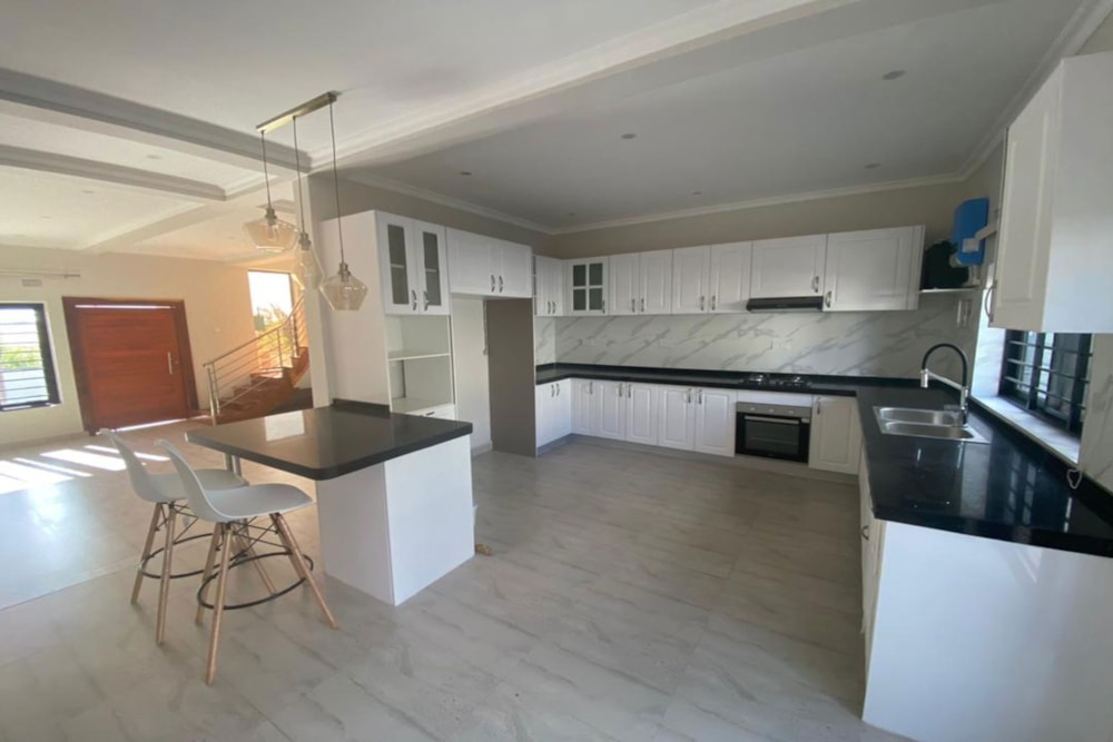 Double-storey apartment to rent in Foxdale, Zambia - 3ZA1662674 Double-storey apartment to rent in Foxdale, Zambia - 3ZA1662674