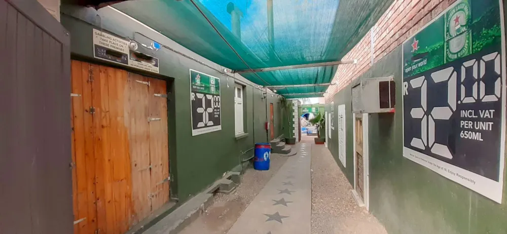 Commercial Building for sale in Oudtshoorn Central - 1OU1663779 Commercial Building for sale in Oudtshoorn Central - 1OU1663779