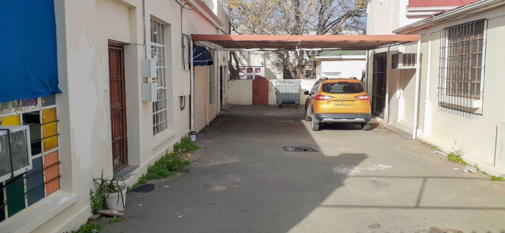 Commercial Building sold in Oudtshoorn Central - 1OU1663781 Commercial Building sold in Oudtshoorn Central - 1OU1663781