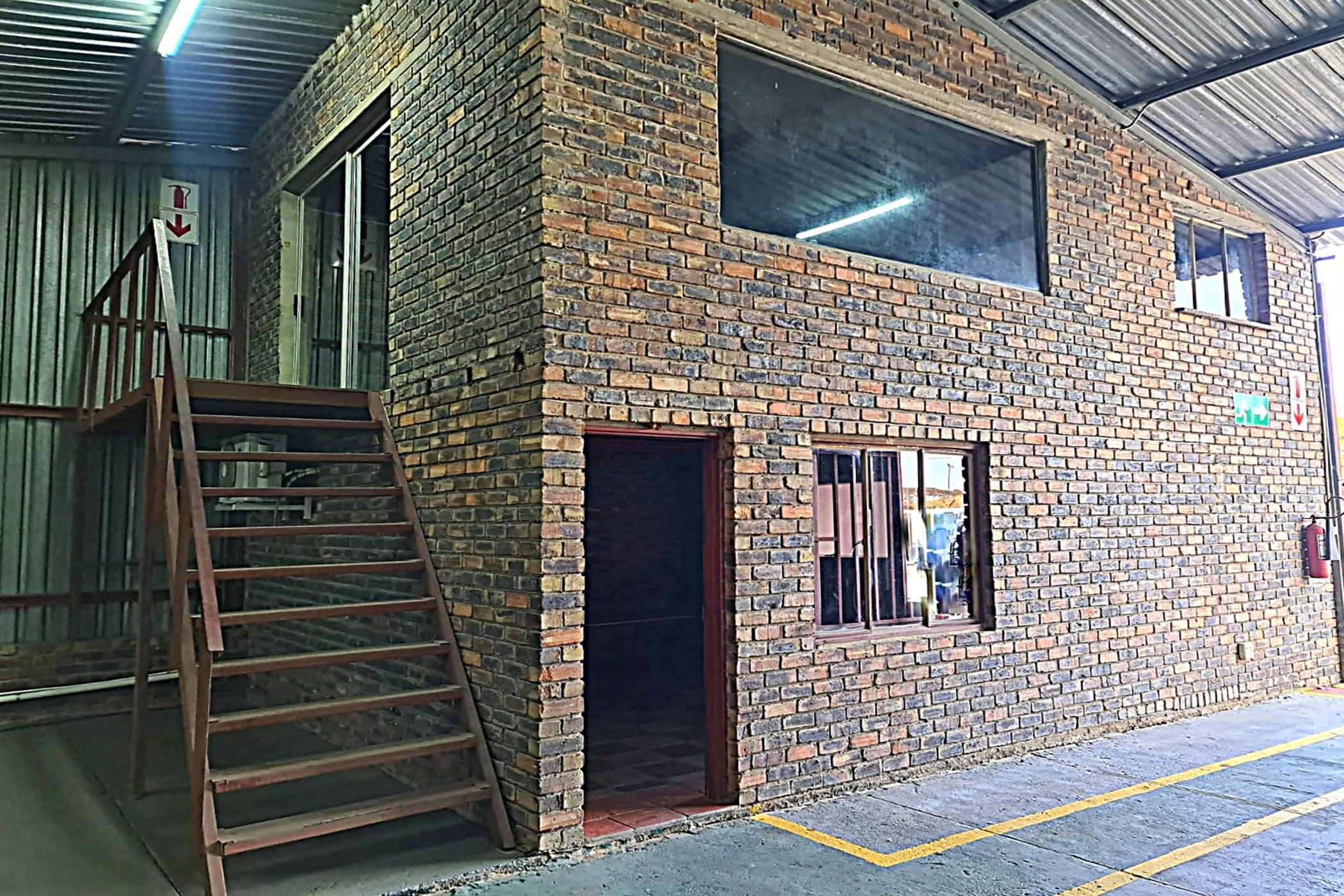Commercial industrial property to rent in Onverwacht, Limpopo Province - 1ER1730630