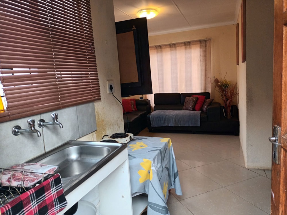 House for sale in Soshanguve East - PT1664024