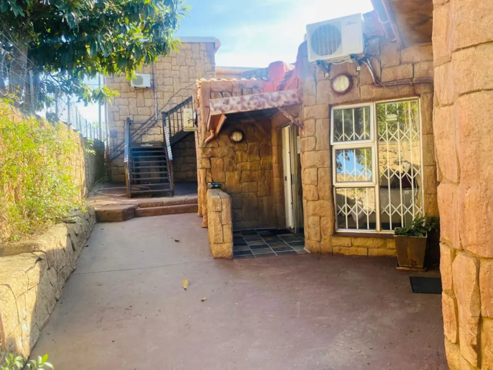 Bed & breakfast for sale in Fort Gale - 1MH1664262
