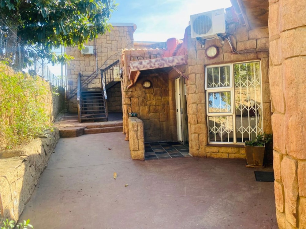 Bed & breakfast for sale in Fort Gale - 1MH1664262