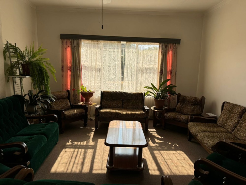 House for sale in Pioneer Park - 1NW1664052