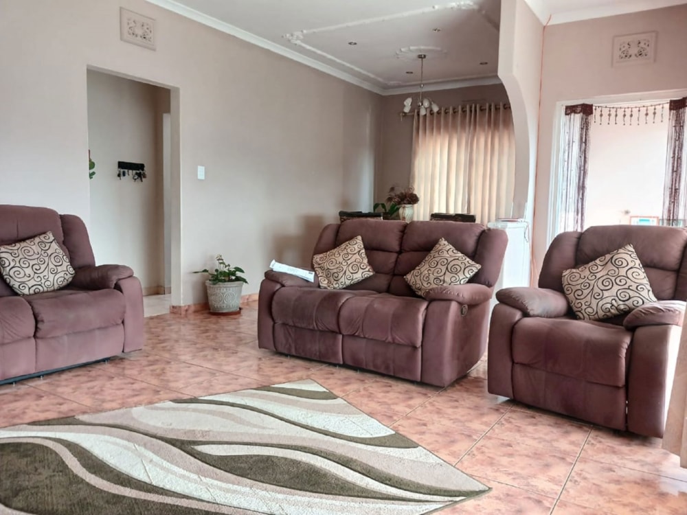 House for sale in Umkomaas - 1si1664140