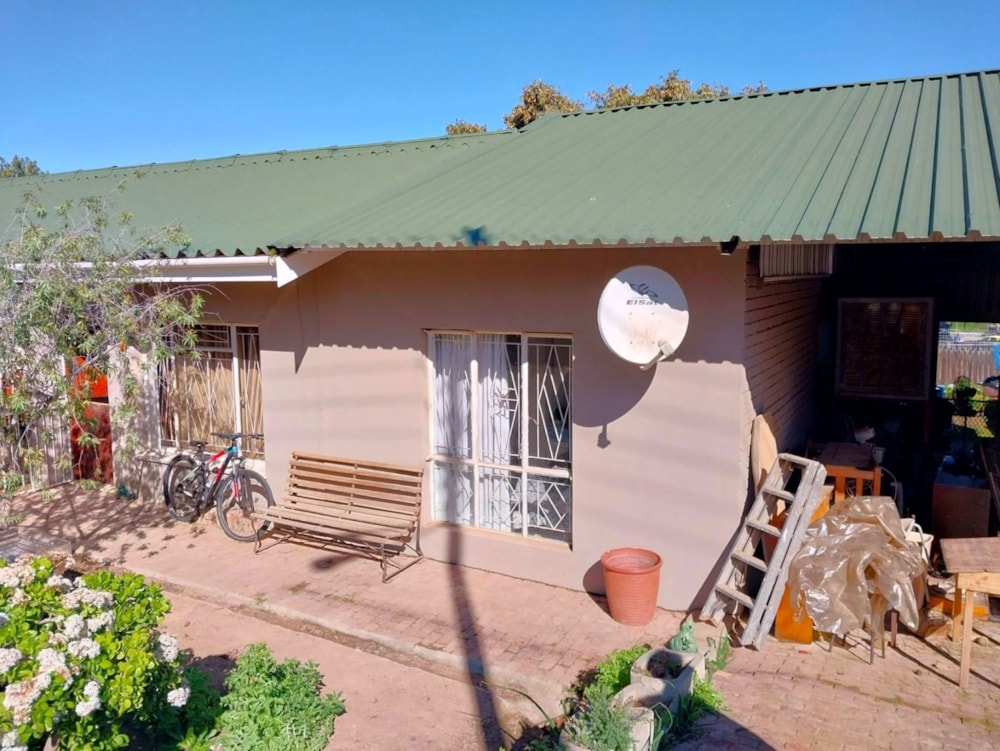 House sold in Oudtshoorn North - 1OU1664204 House sold in Oudtshoorn North - 1OU1664204