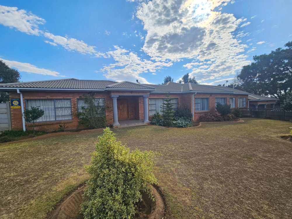 House for sale in Arbor Park, Newcastle - 1NW1664255