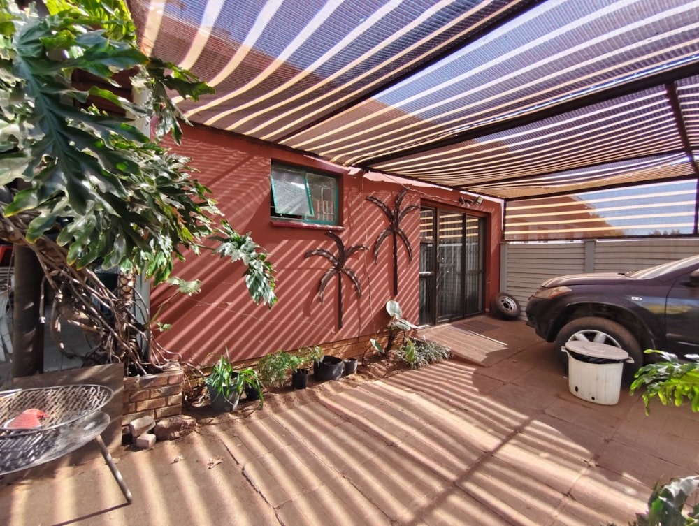 House for sale in Vanderbijlpark SE 6 - 1VT1664316