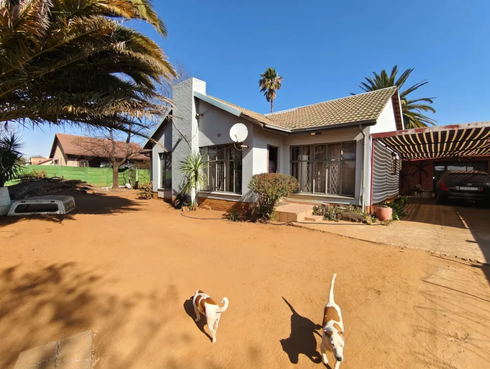 House for sale in Vanderbijlpark SE 6 - 1VT1664316 House for sale in Vanderbijlpark SE 6 - 1VT1664316