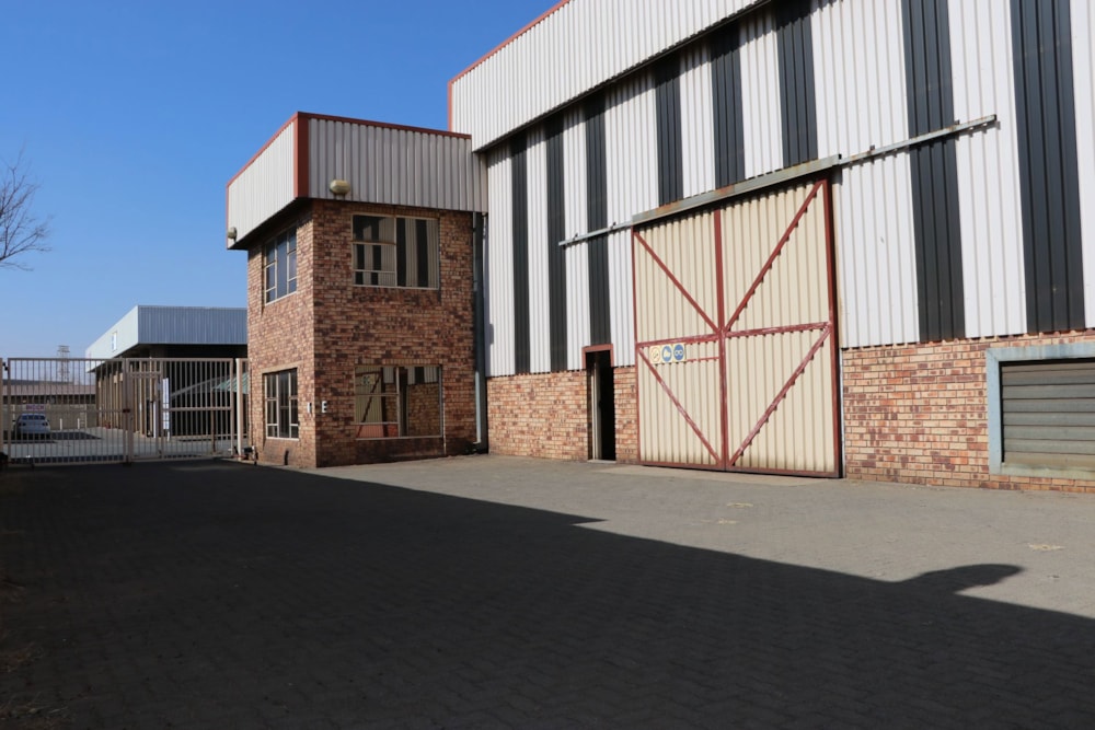 Commercial industrial property for sale in Duncanville - 1VT1664272