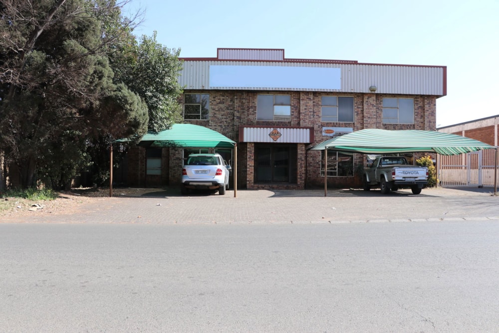 Commercial industrial property for sale in Duncanville - 1VT1664272